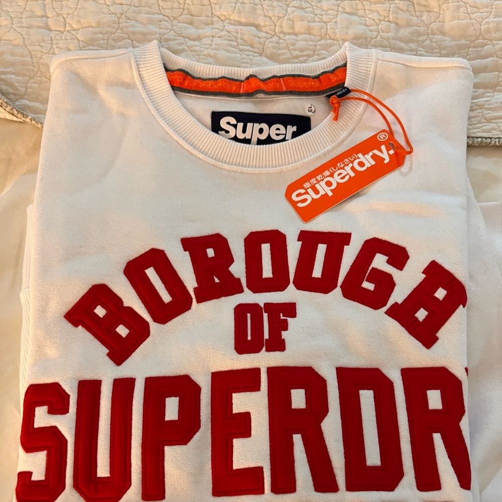 Long sleeve sweatshirt brand New with tags